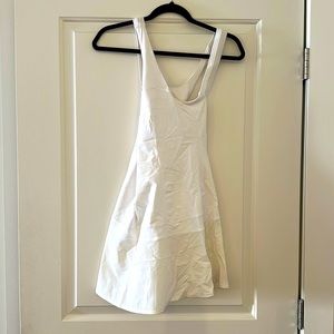 Lululemon sz 6 white and cream tennis dress